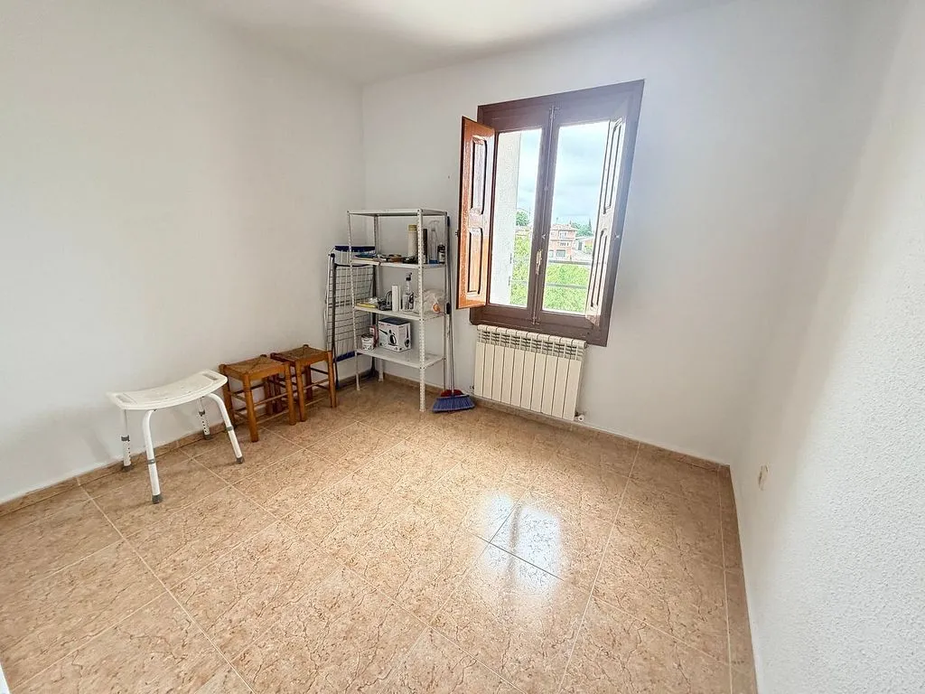 Kabinet - Terraced House with Terrace in Milagro