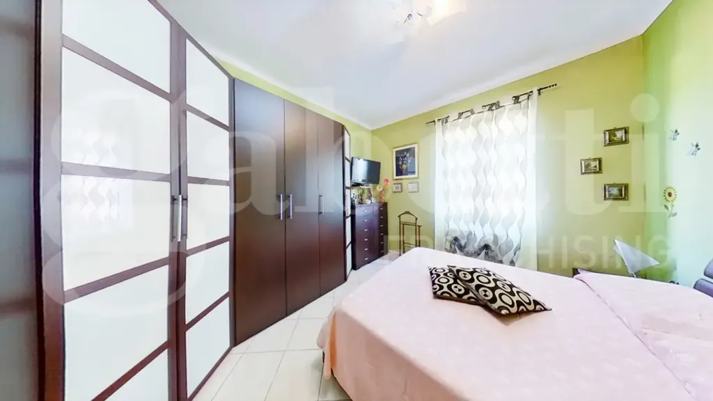 Chambres - Rustic Apartment with Balcony in Avenza