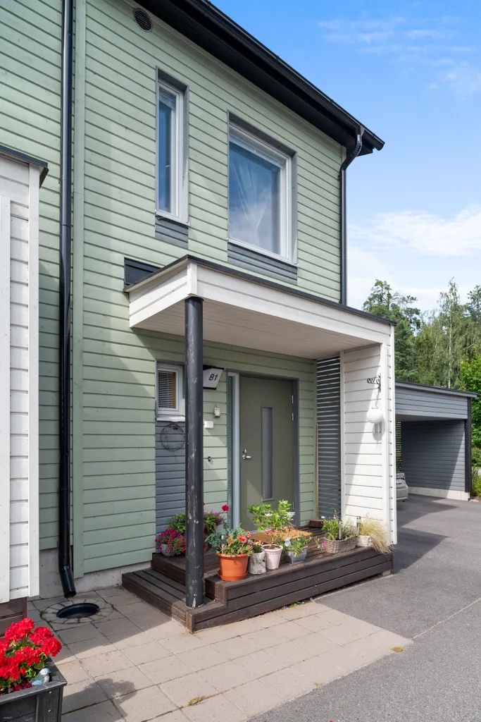 Välivaade - Modern Apartment with Sauna in Järvenperä