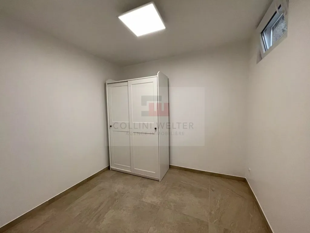 Toad - Studio with Parking in Oberkorn