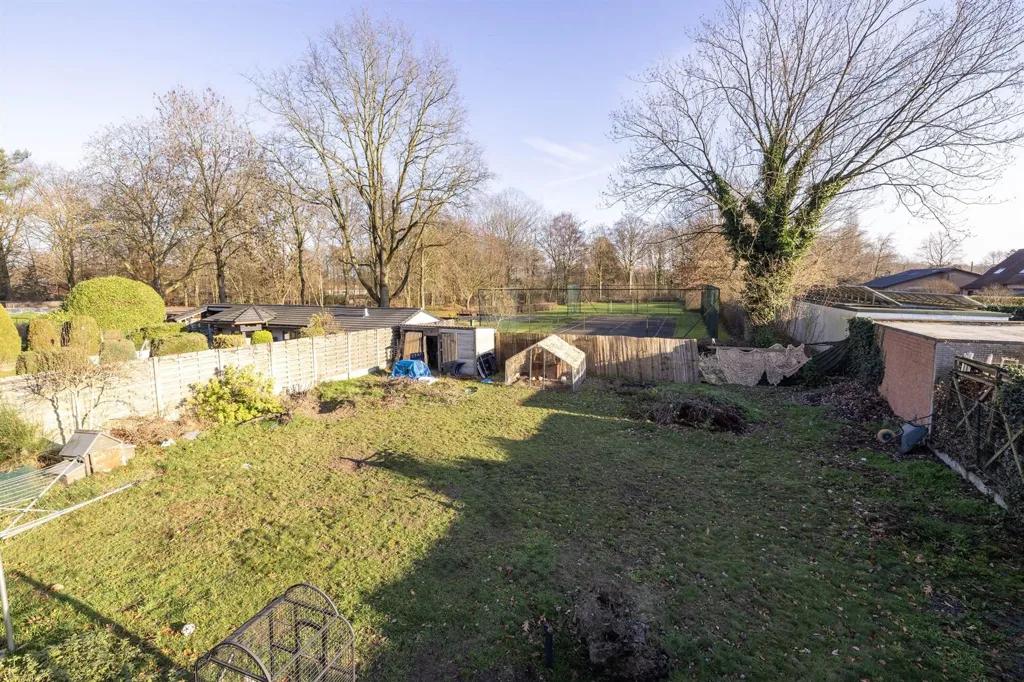 Jardin - Maison à Renover avec Garage à Malle