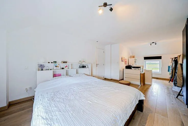Magamistoad - Contemporary Villa with Garden in Quiet Area