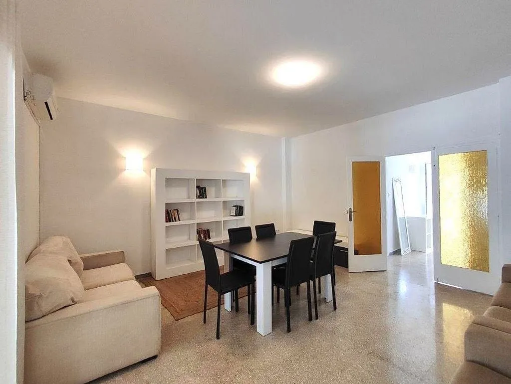 Dining Room - Semi-Detached House Near Beach in Dénia