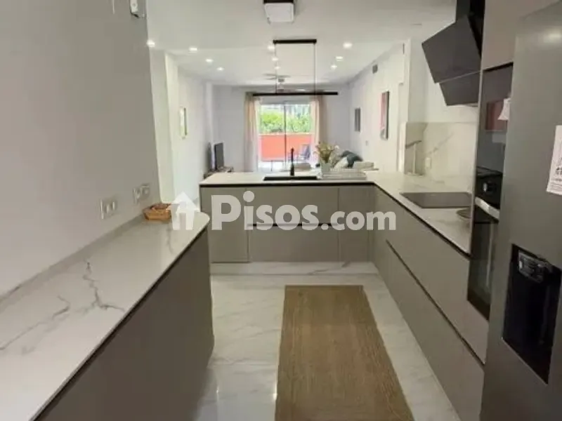 Köök - Bright Apartment with Pool in Cortijo Torrequebrada