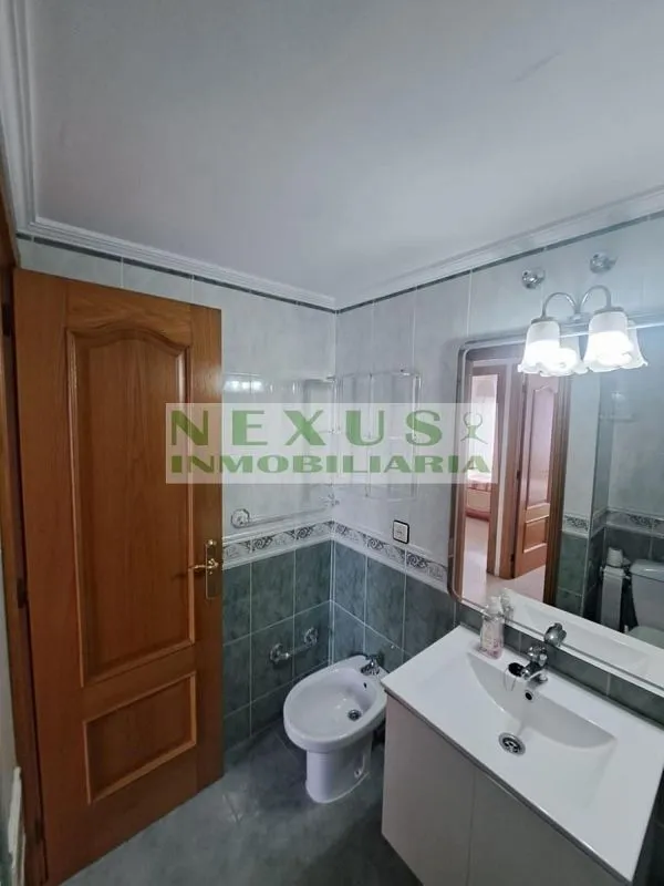 Vannitoad - Bright Apartment with Garage in Old Town