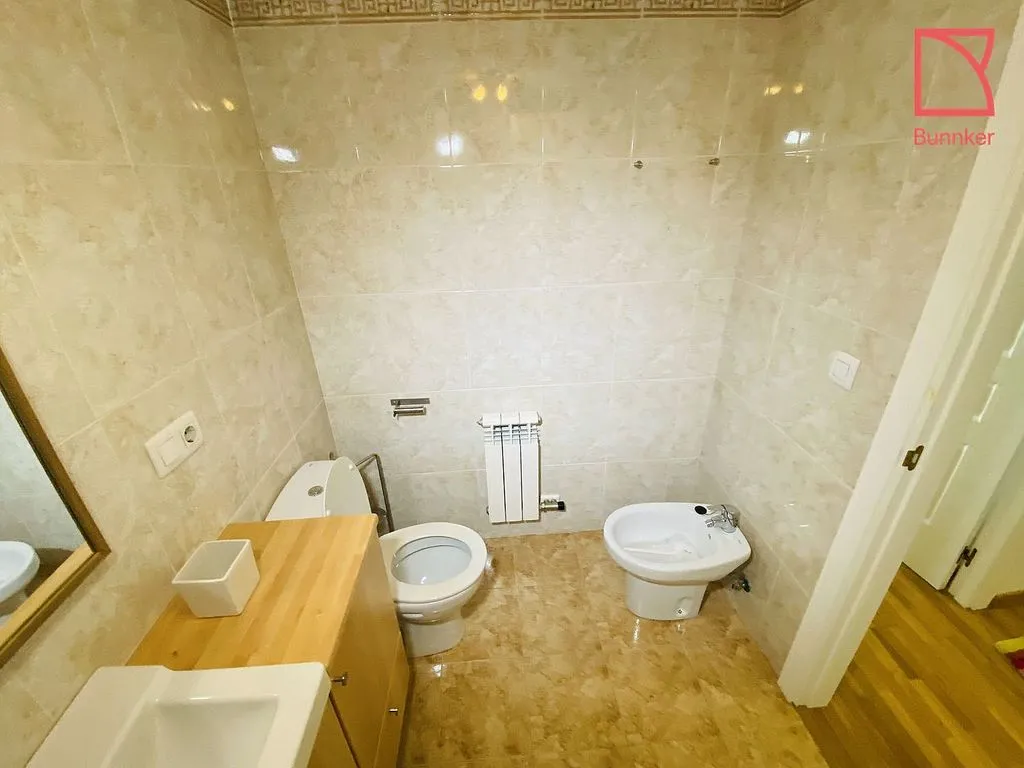 Salles de bain - Duplex with Terrace in Tudela