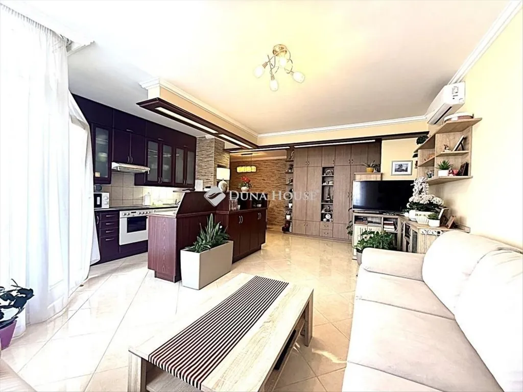 Soggiorno - Modern Apartment with Panoramic View in Kecskemét