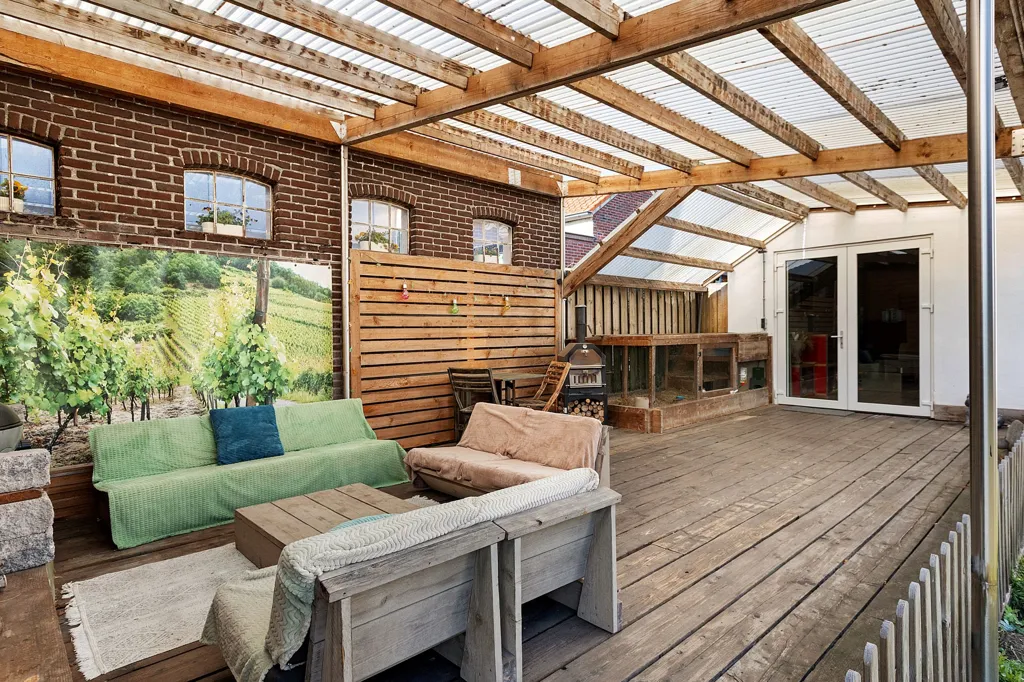 Terrasse - Charming Detached House with Solar Panels in Westerbeek