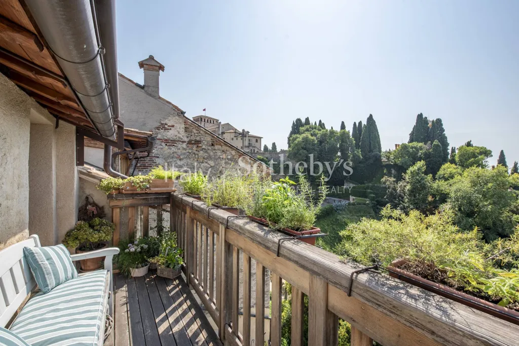 Terrasse - Restored Attic Apartment with Panoramic Terrace in Asolo