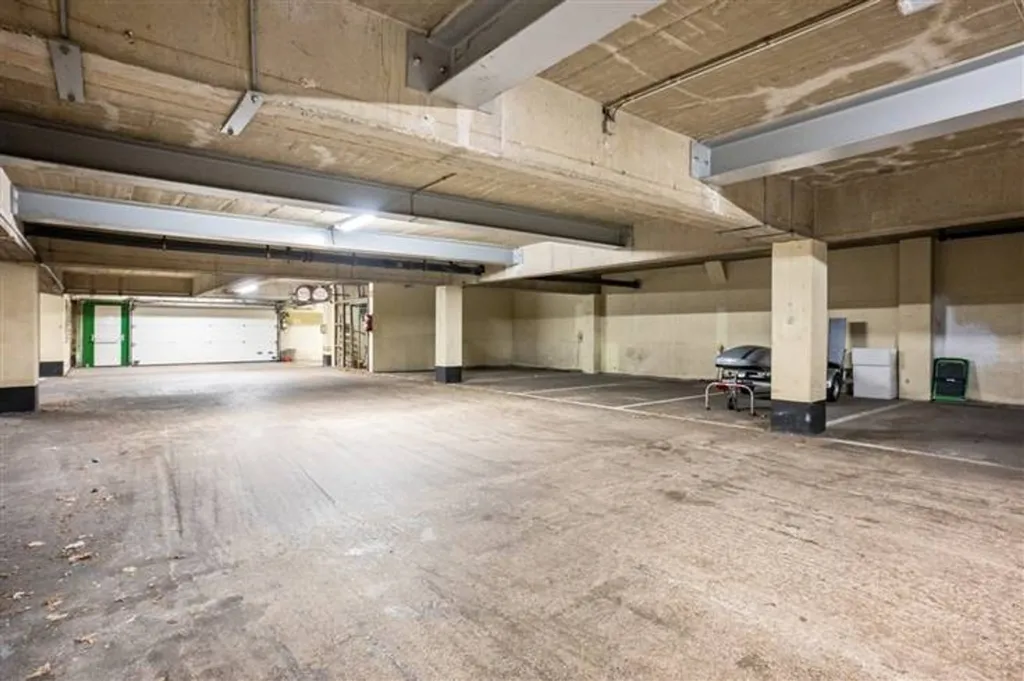 garage
