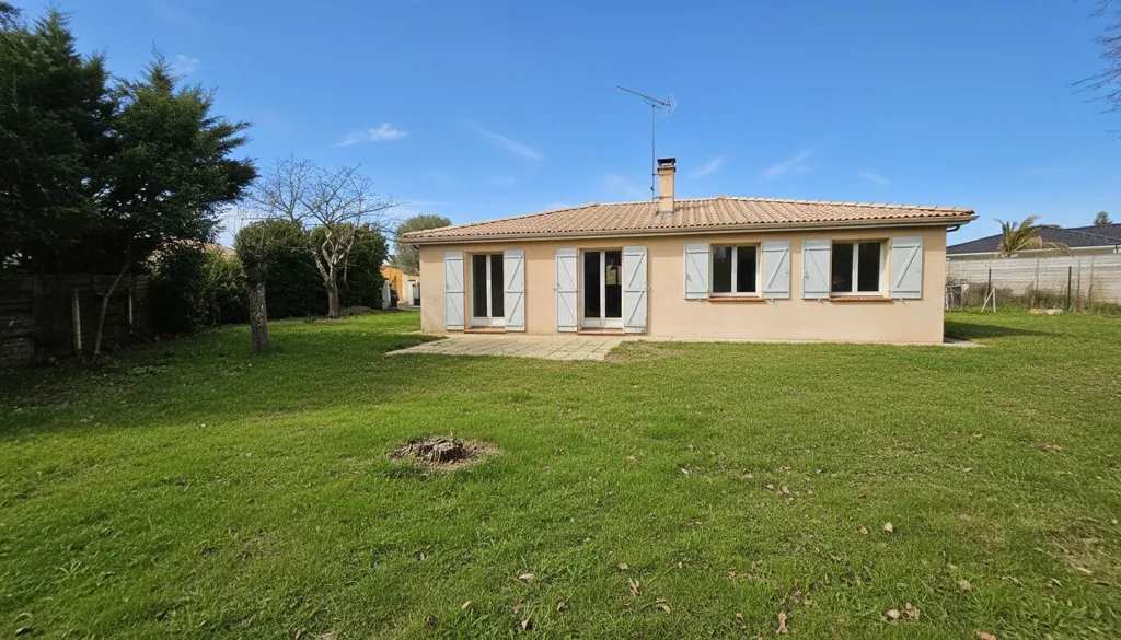 Extérieur - Maison Pavillonnaire avec Terrasse à Montauban