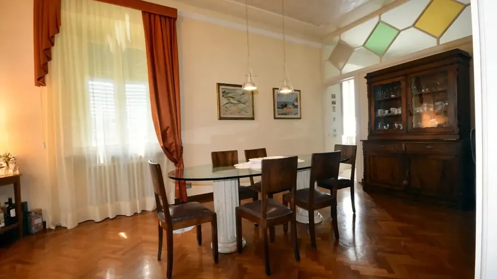 dining_room