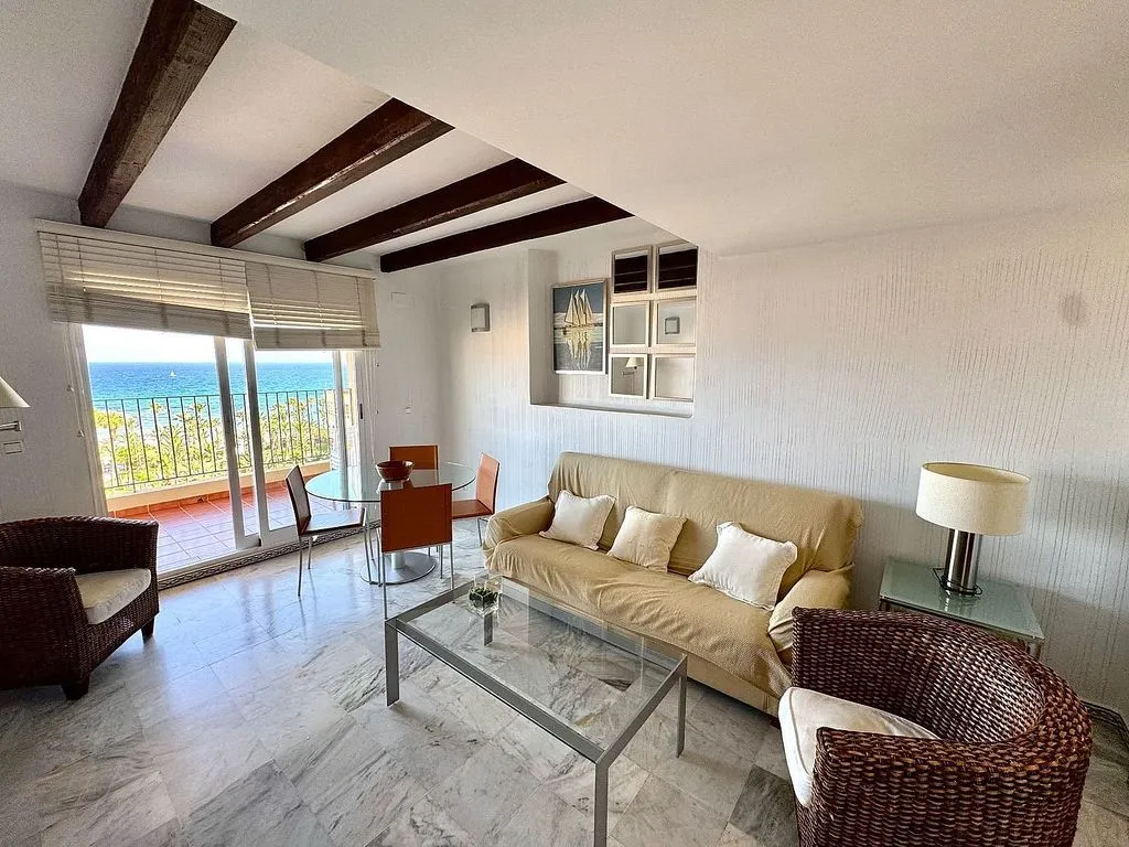 Séjour - Seaside Apartment with Pool in Torrevieja
