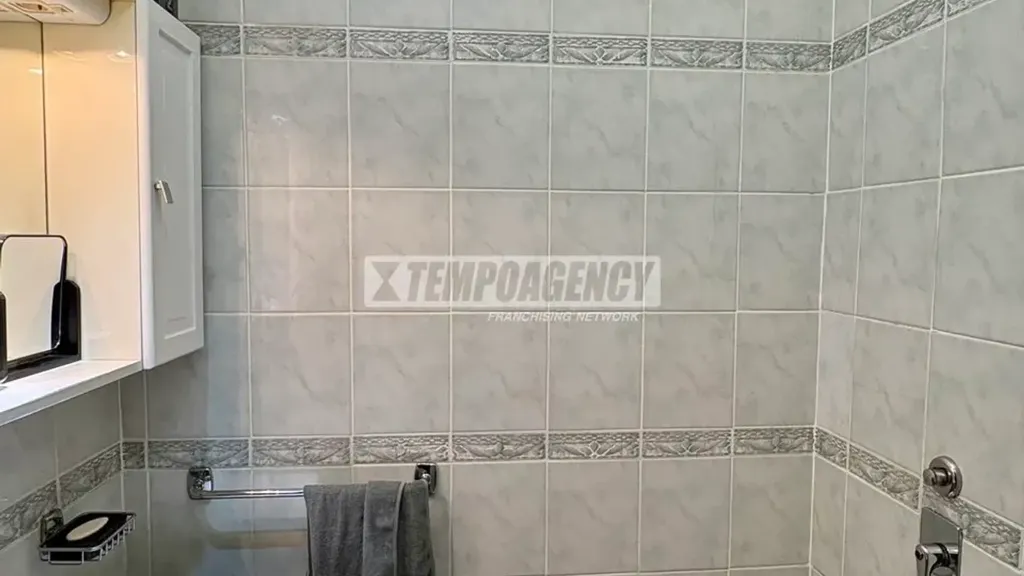 Vannitoad - Two-Level Apartment with Garden in Pieve Emanuele