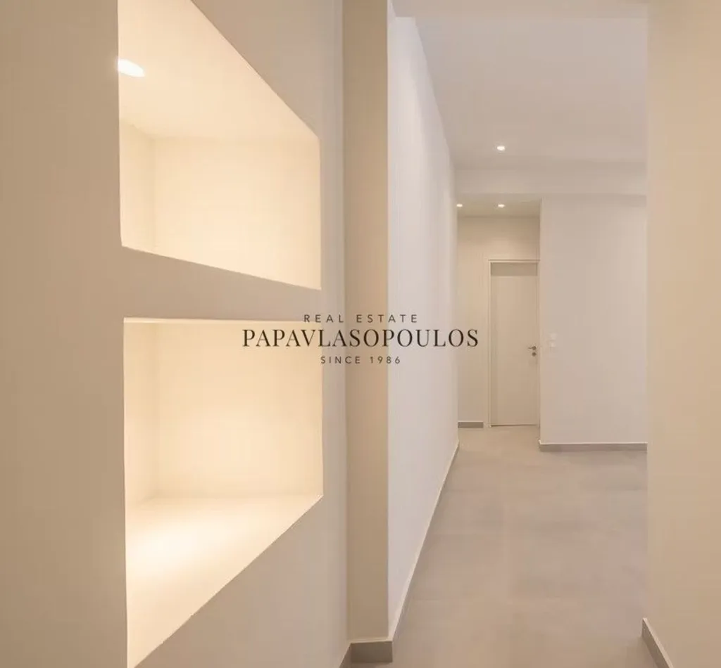 Recibidor - Renovated Apartment with City View in Exarcheia