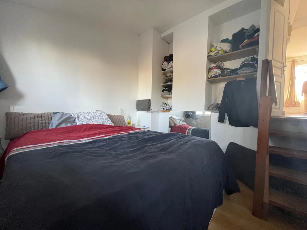 Chambres - Appartement T2 avec Cuisine Séparée à Lambersart