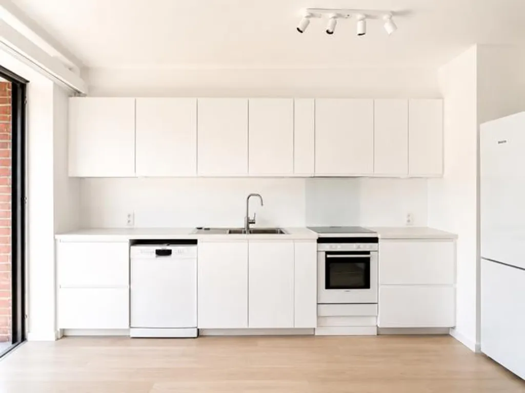 Cuisine - Appartement Rénové avec Terrasse à l'Observatoire