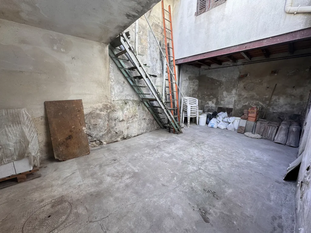 Garage - Maison Intramuros avec Garage à Avignon