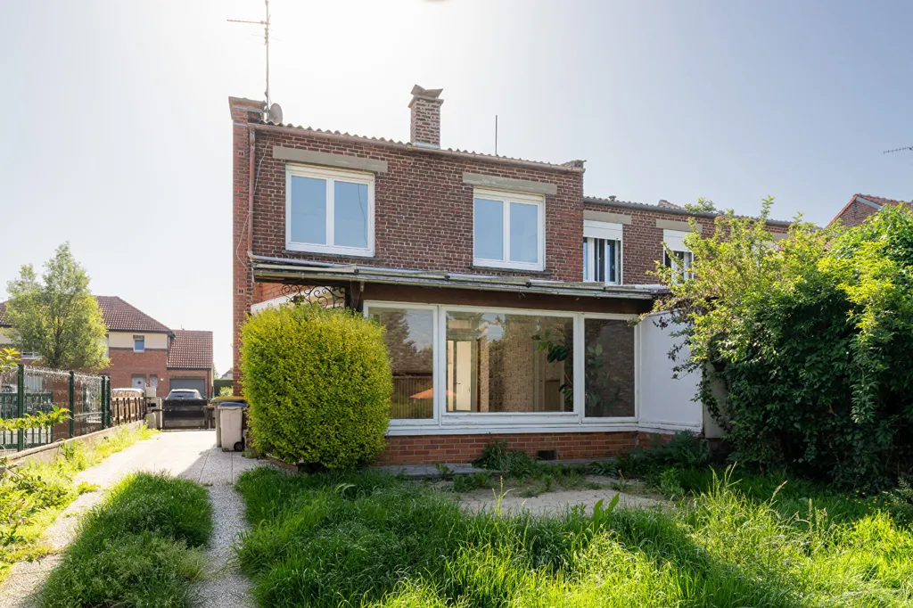 Jardin - Maison Familiale avec Terrasse à Roost-Warendin