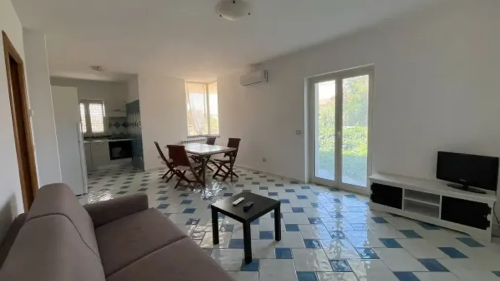 Apartment with Sea View in Diamante