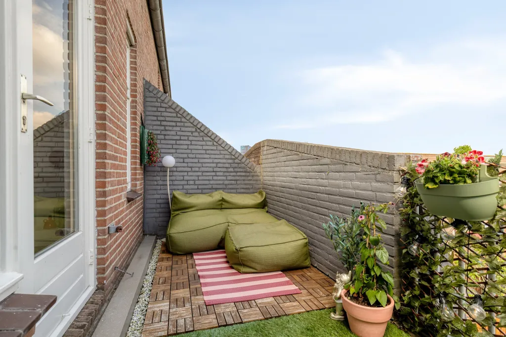 Terrass - Maisonnette with Balcony in Almere Stad