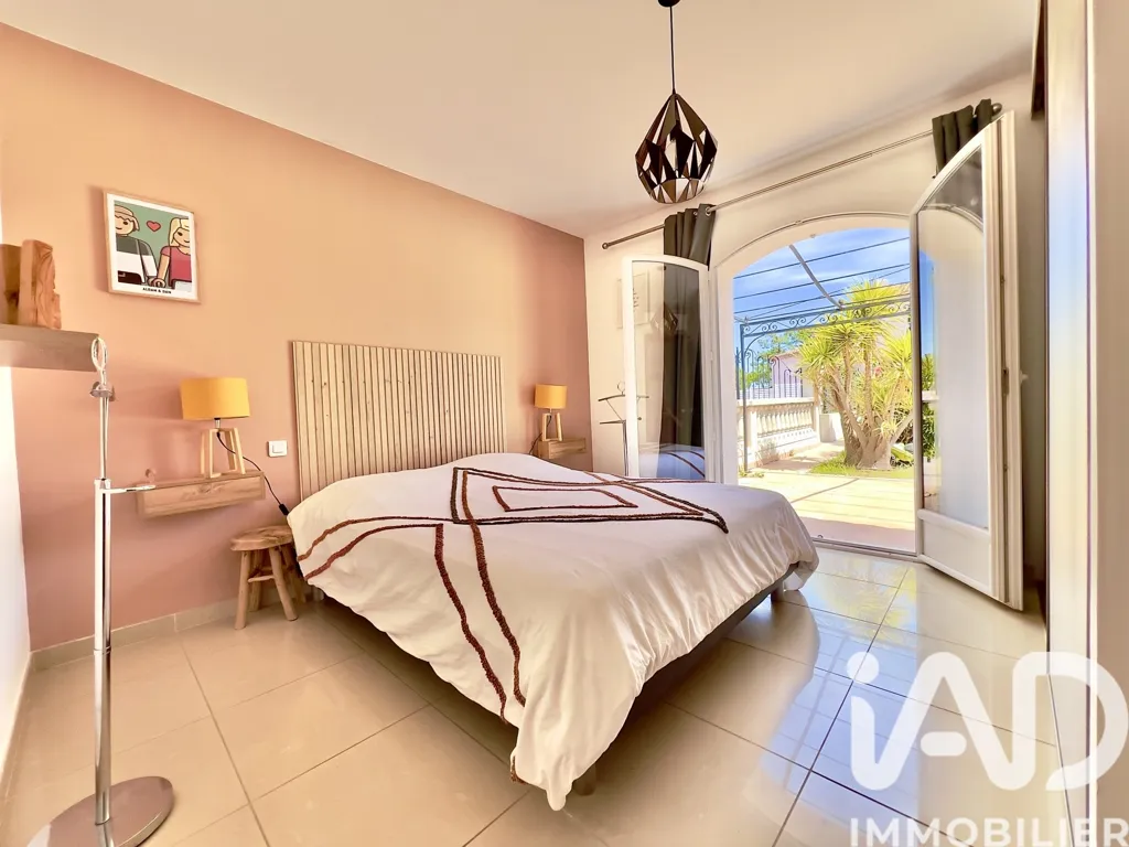 Chambres - Villa avec Piscine et Vue Dégagée à Saint-Aygulf