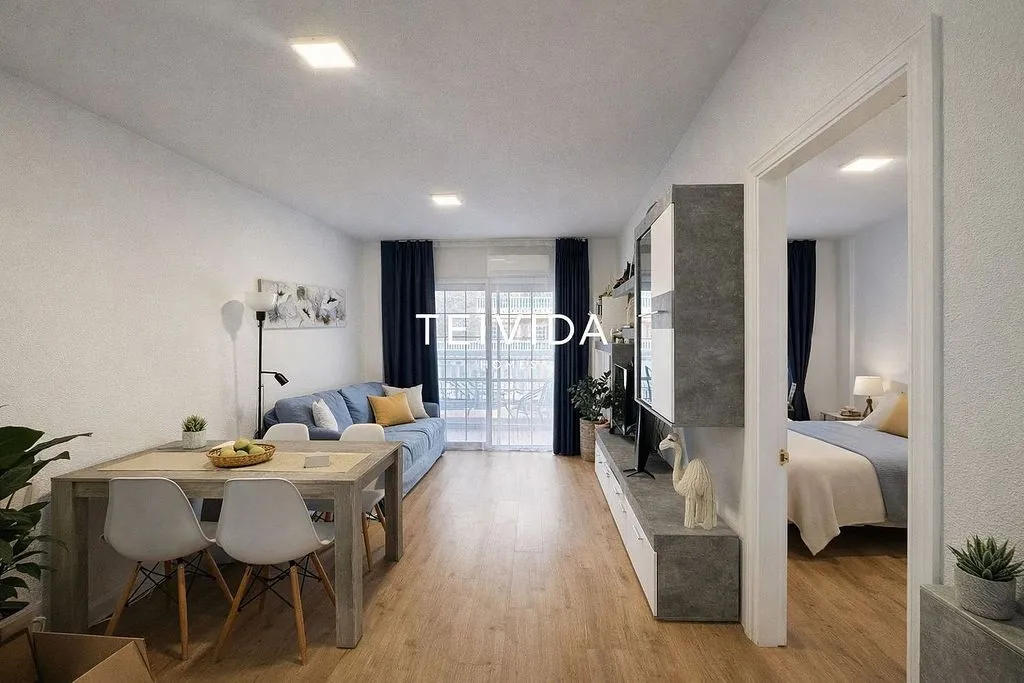 Séjour - Apartment with Pool View in Palm-Mar