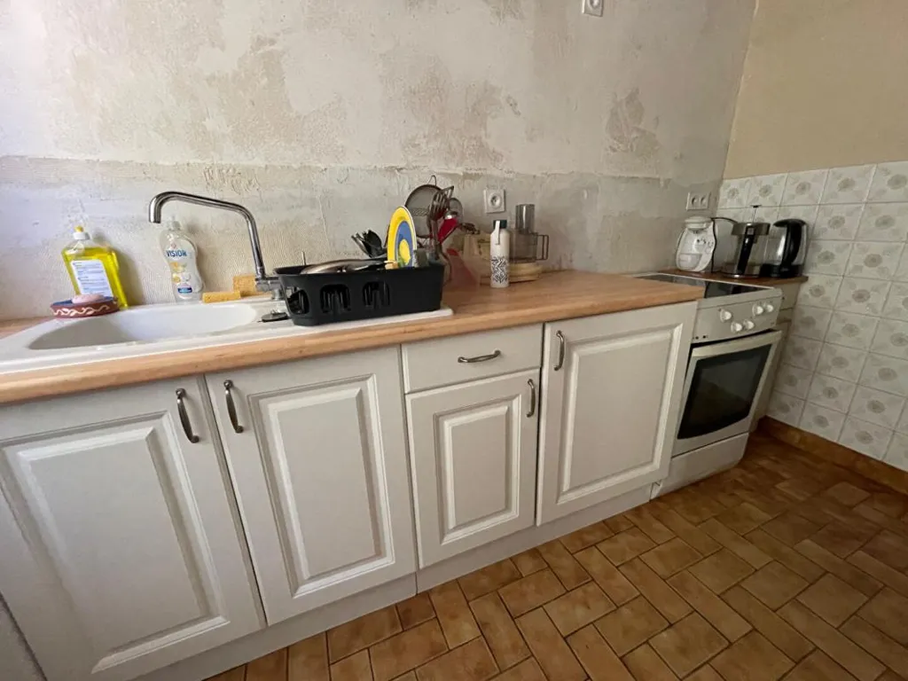 Cuisine - Maison en Pierre au Cœur du Bourg d'Agonac