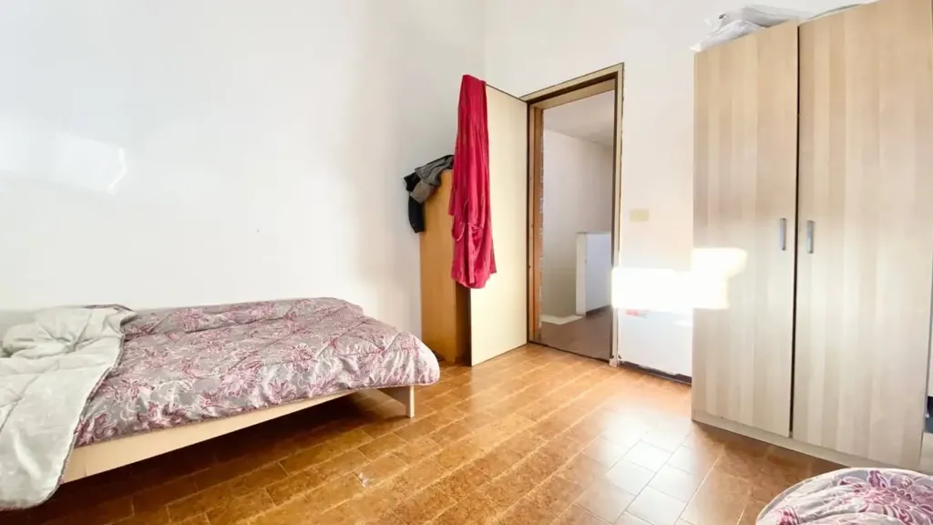Bedrooms - 5-Bedroom Apartment in Central Ancona