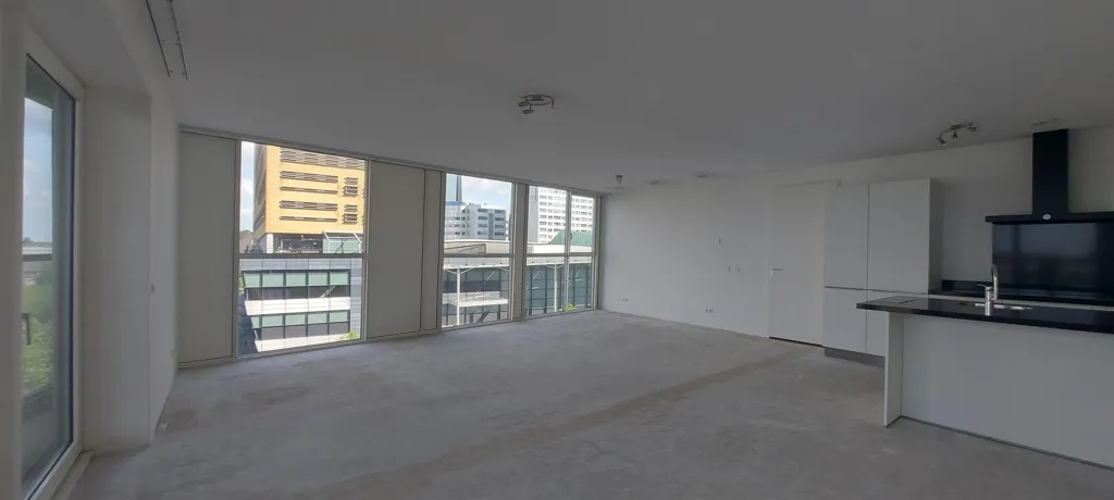 Elutuba - Apartment with Balcony in Rotterdam Centre