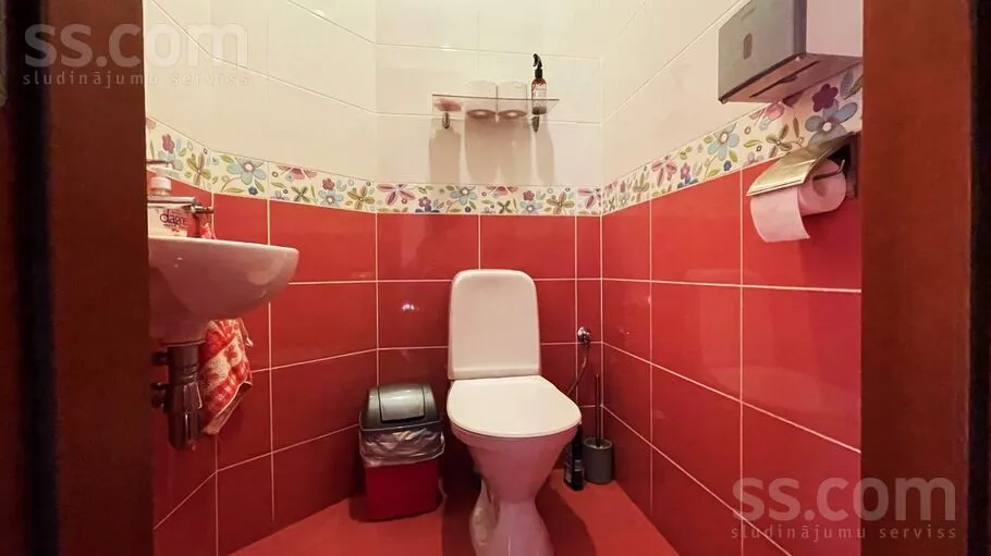 Salles de bain - Apartment with Garden in Bieriņi, Riga