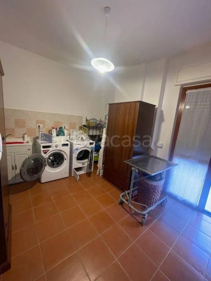 Pesuköök - Rear-Accessed Apartment with Garden in Perugia