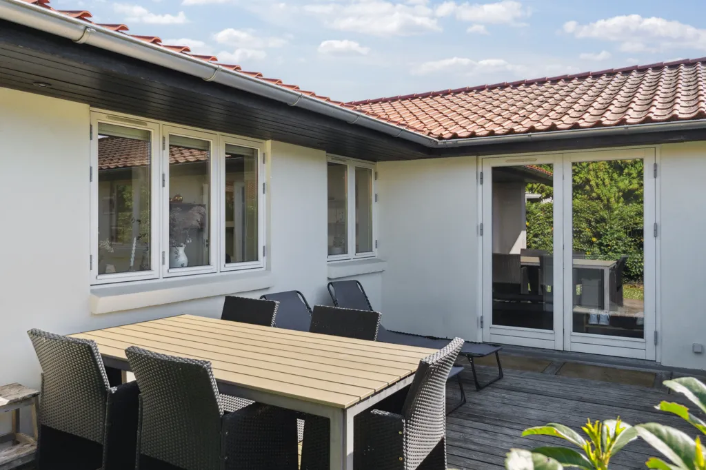Terrasse - Renovated Villa with Garden in Odense S
