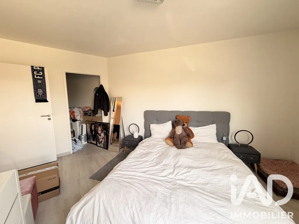 Chambres - Appartement T3 avec Balcon au Centre de Viry