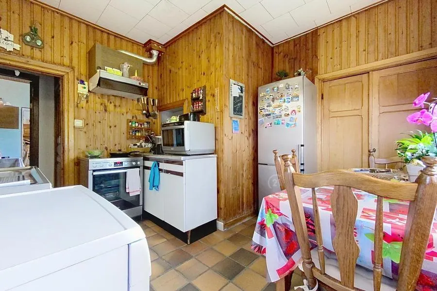 Maison 4 chambres à METTET