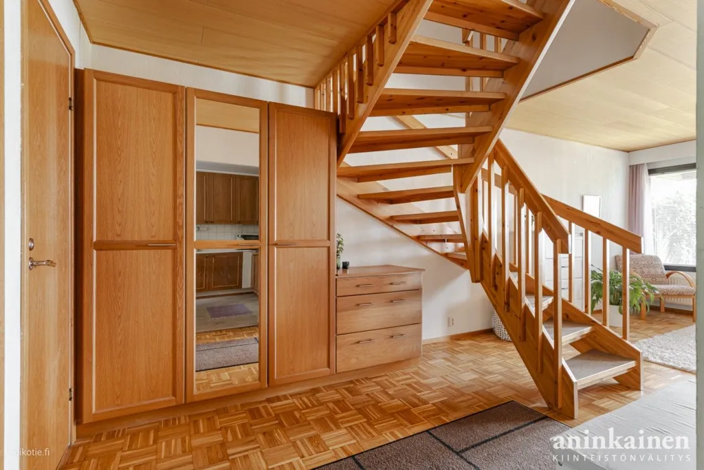 Toad - Two-Level Terraced House with Private Yard in Koivula