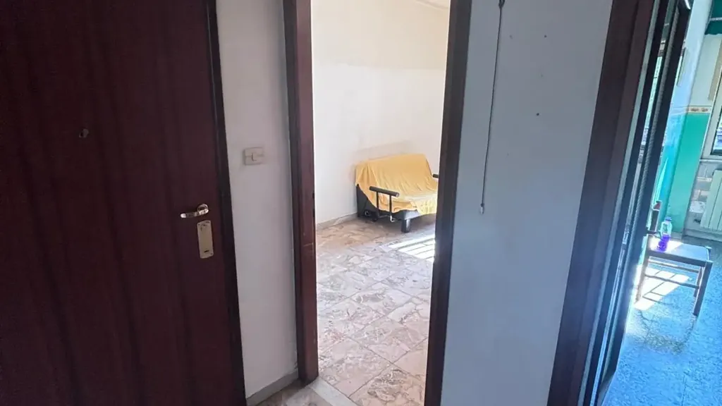 Central Trilocale for Renovation in Cosenza
