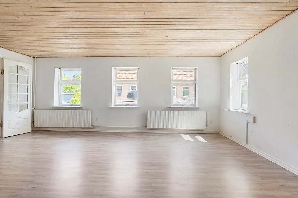 Maison 8 pièces à Give