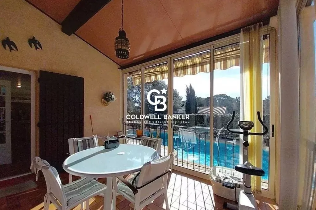 Terrazza - Luxury House with Pool in Fréjus