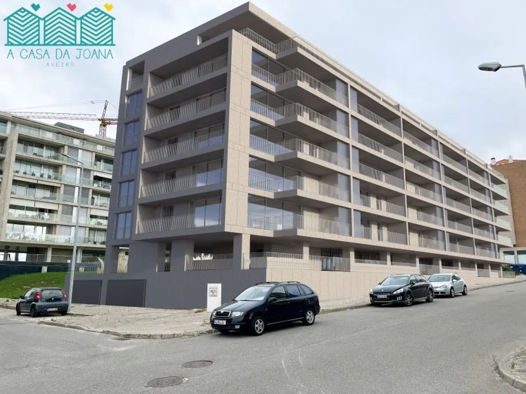 Luxury Flat with Balcony in Aveiro