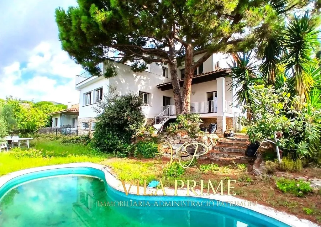 Piscine - Detached Villa with Sea View in Vilassar de Dalt