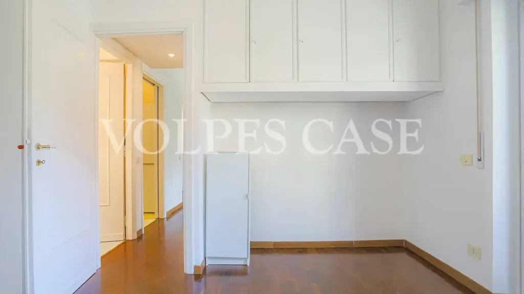 Entrée - Partially Furnished Flat with Balcony in Rome