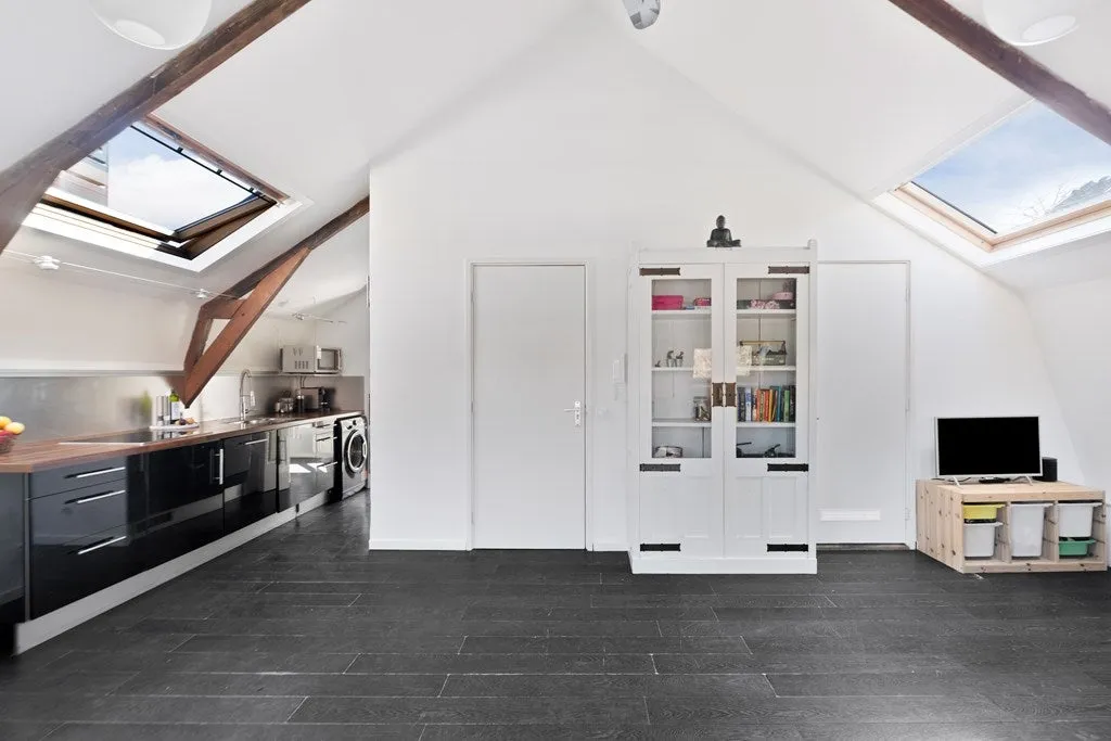 Pièces - Loft-Style Apartment with High Ceilings in De Pijp