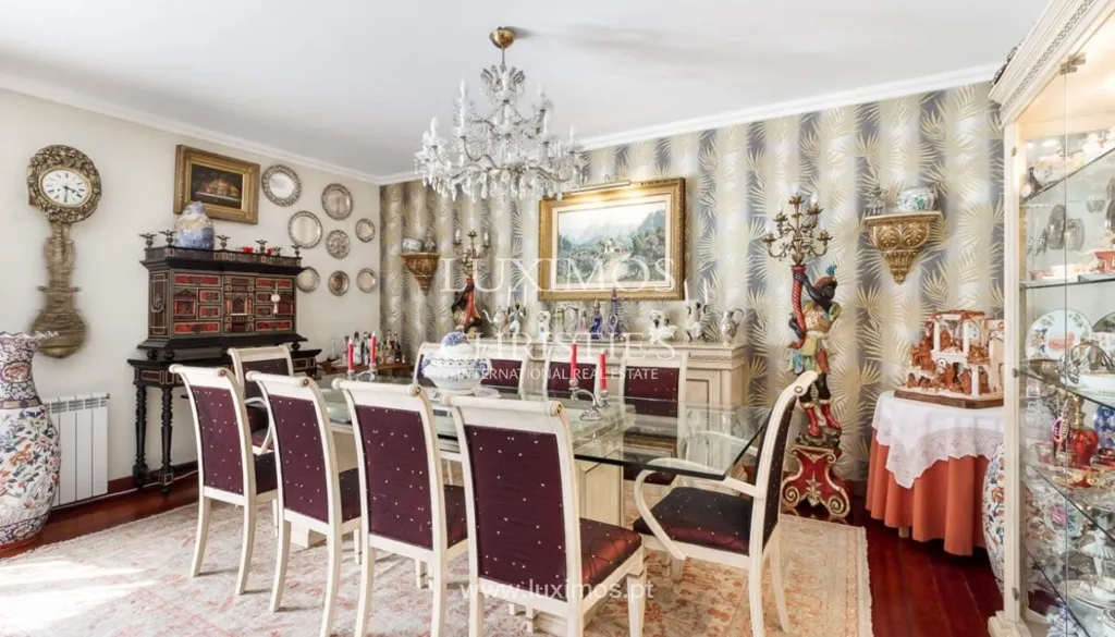 Salle à manger - Luxury Penthouse with Gym in Maia