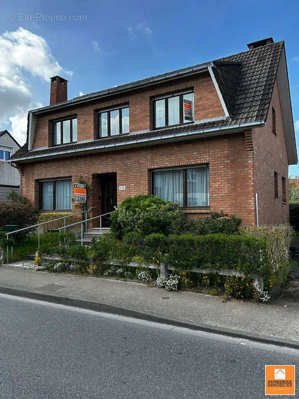 Extérieur - Maison individuelle avec terrasse à Leffrinckoucke