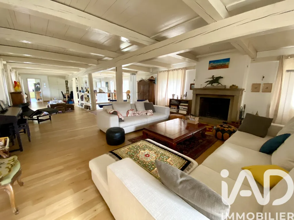 Elutuba - Atypical Villa with Pool in Bruebach