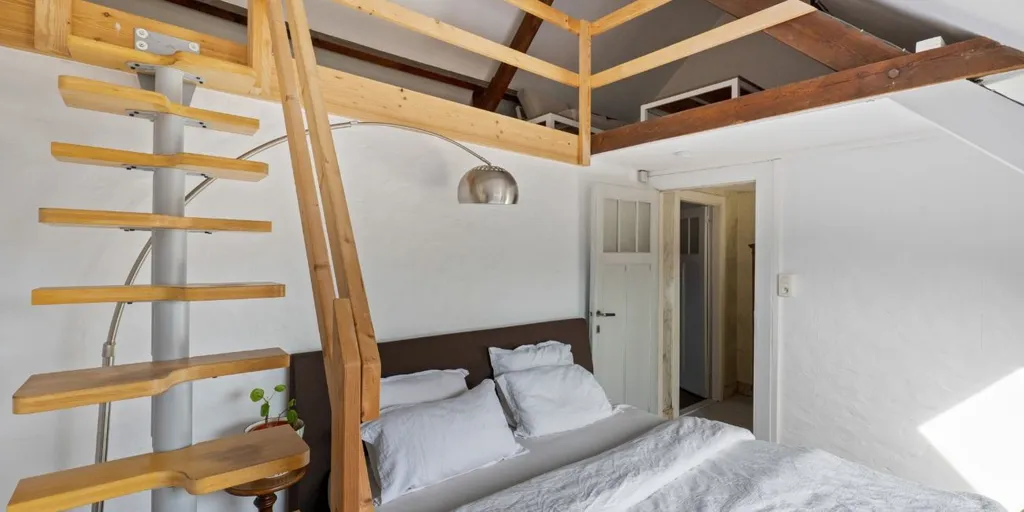 Chambres - Maison Rénovée avec Jardin à Ekeren
