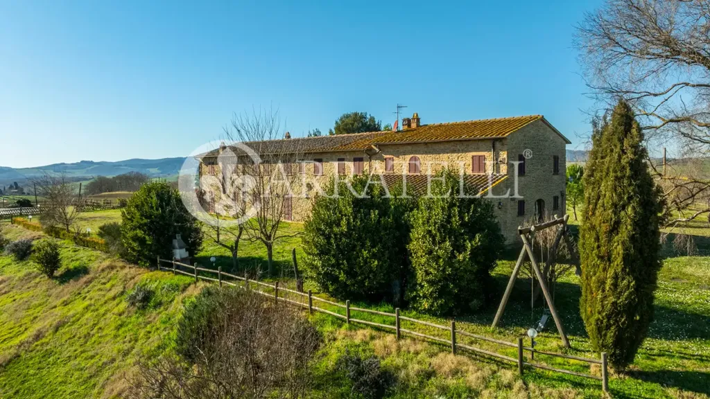 Õhuvaade - Rustic Farmhouse with Pool near Volterra