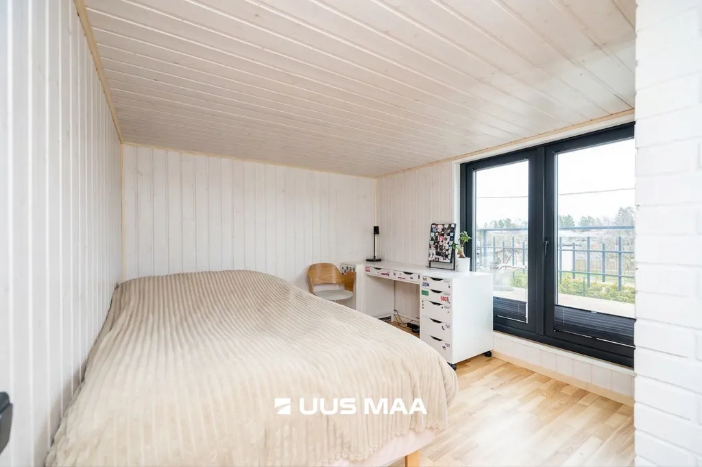 Magamistoad - Stone House with Sauna in Aespa