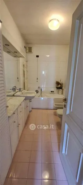 Bagni - Penthouse with Terrace in Varese